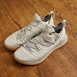 Under Armour Curry 6